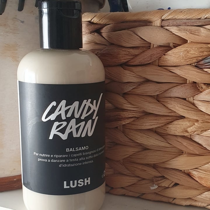 photo of Lush candy rain balsamo shared by @francescarest on  23 Apr 2023 - review