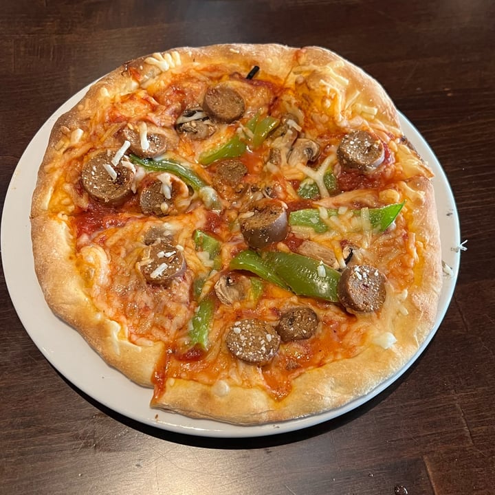 photo of Ethos Vegan Kitchen Pizza shared by @aubreyj27 on  05 Aug 2023 - review