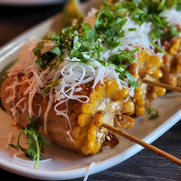photo of Vandal Sydney Chargrilled corn, Chipotle Tahini, Shredded Queso, Lime & Coriander shared by @skinticket08 on  28 Apr 2023 - review