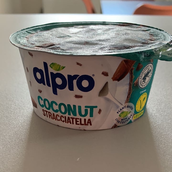 photo of Alpro coconut stracciatella shared by @anninary on  07 Jun 2023 - review