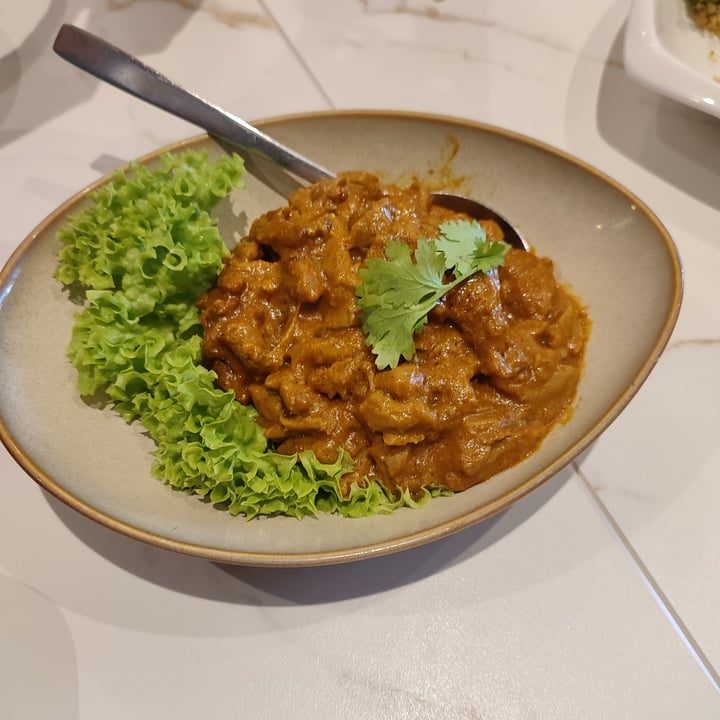 photo of Whole Earth Penang Rendang shared by @bigfatnyancat on  04 May 2023 - review