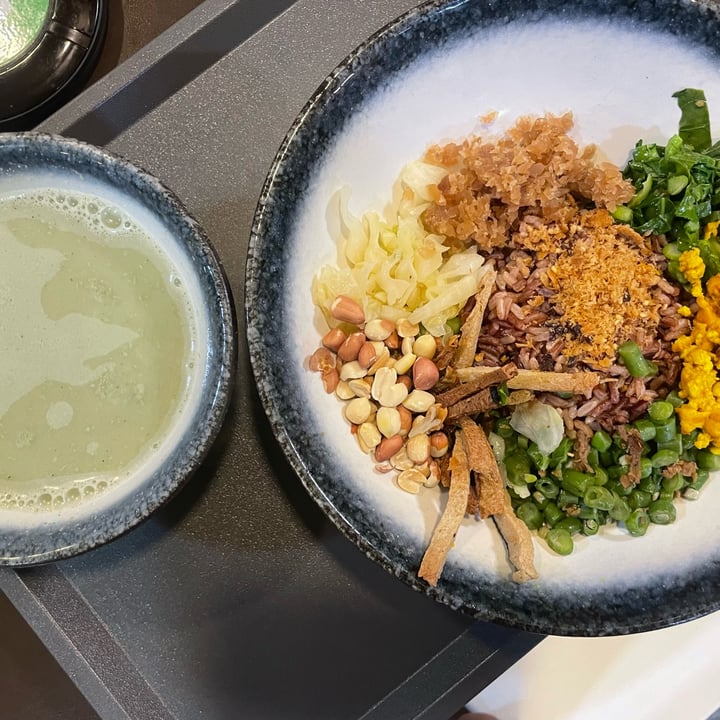 photo of New Green Pasture Cafe Thunder Tea Rice shared by @csquaree on  06 Aug 2023 - review