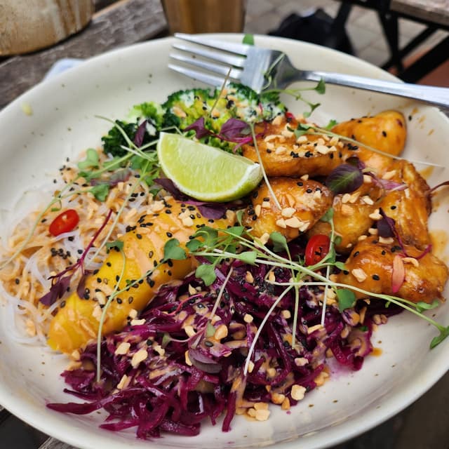 Photo of the dish “beach bowl”