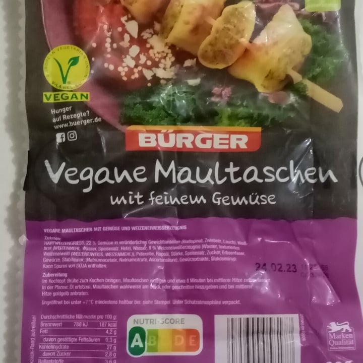 photo of Bürger Maultaschen Vegan shared by @valeveg75 on  17 Feb 2023 - review