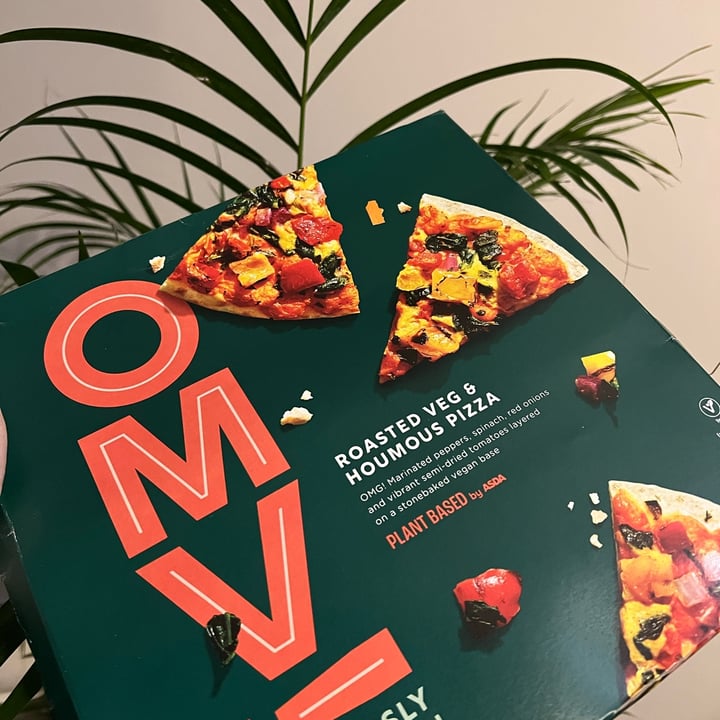 photo of OMV! roasted veg and hummous pizza shared by @sophharle on  28 May 2023 - review