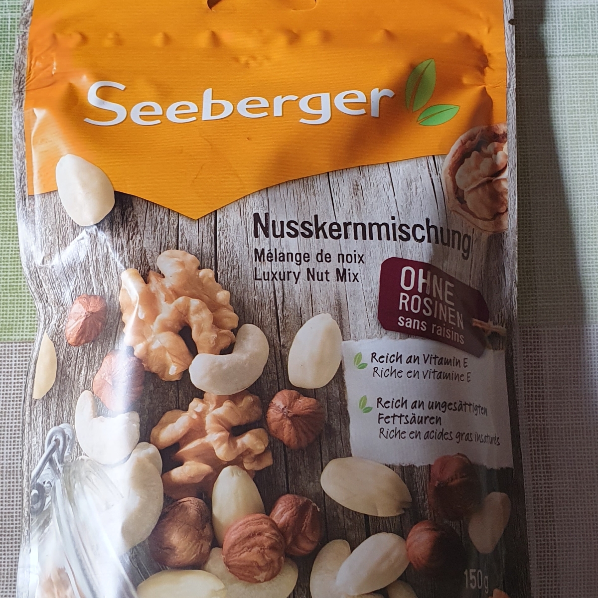 Seeberger: Nuts, dried fruits & high-quality ingredients