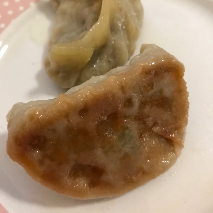 photo of Folivora Dumplings de hongos shared by @signorinaluciana on  06 Jun 2023 - review