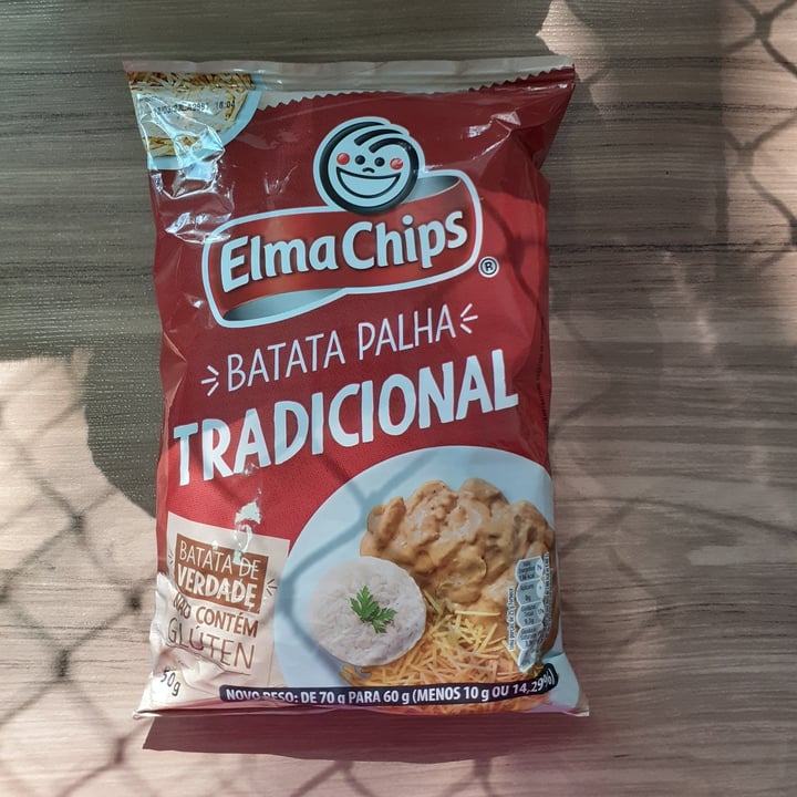 photo of Elma Chips Batata palha tradicional shared by @katiarozeli on  15 Mar 2023 - review