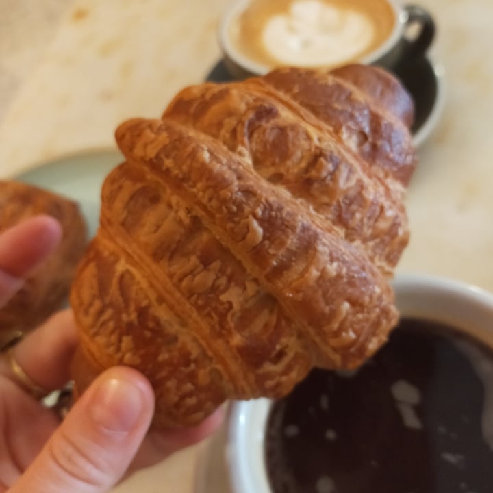 photo of Oh Faon ! La boutique croissant shared by @robertabi on  12 Mar 2023 - review