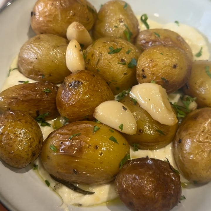photo of Aujourd'hui Demain Patatas bravas shared by @michellemare on  21 Mar 2023 - review