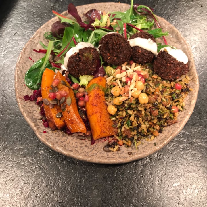 photo of Honest Greens Born Veggie plate shared by @corinnata on  27 Feb 2023 - review