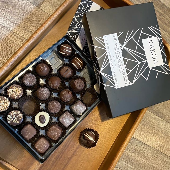 photo of Kakoa Vegan Chocolate ICONIC COLLECTION shared by @partyinthekitchen on  09 Apr 2023 - review