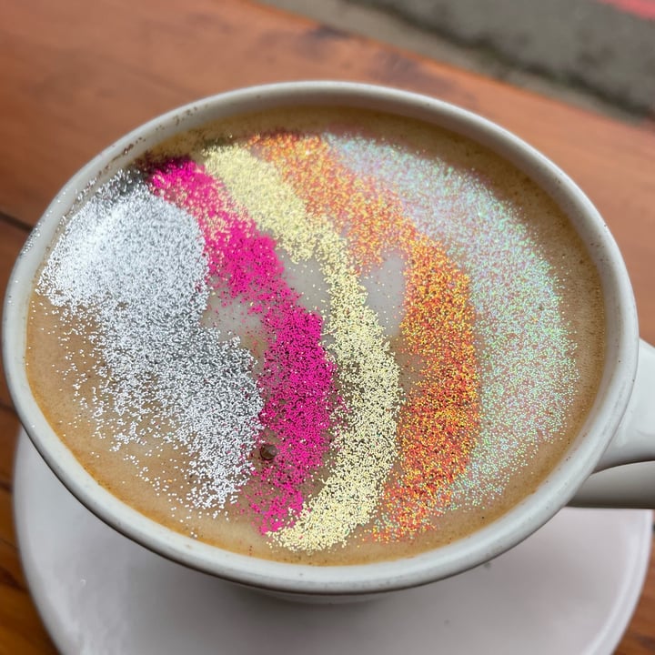 photo of Nourish'd Café & Juicery Unicorn Latte shared by @clarevandeleur on  21 Mar 2023 - review