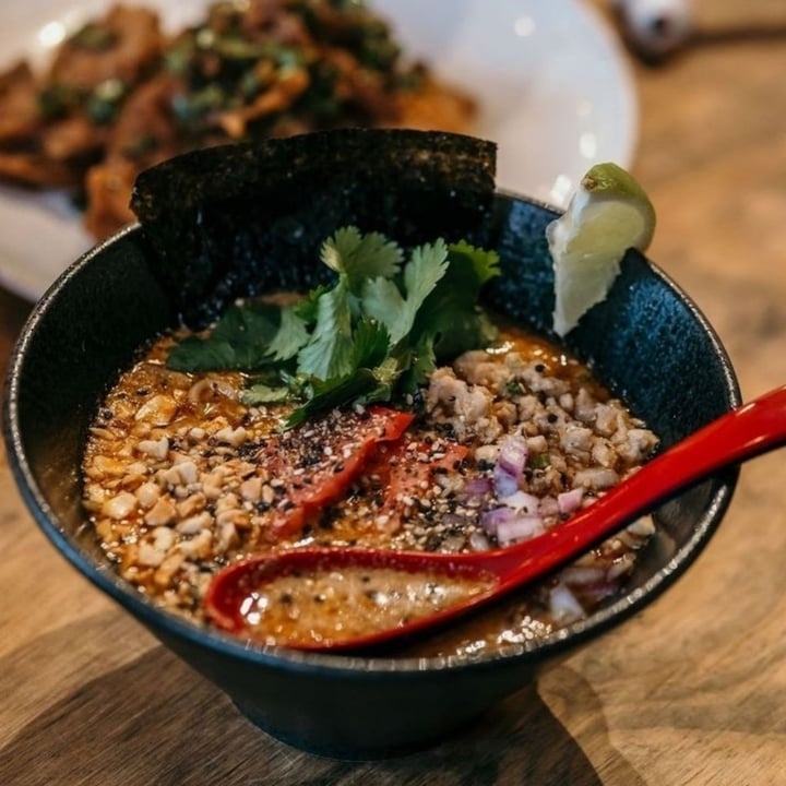 photo of Vegan Ramen Mei CDMX yokohama tantan shared by @sofia-eb-her on  13 Jan 2023 - review