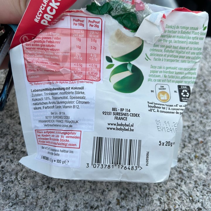 photo of Babybel Plant-Based Plant-Based (Végetal) Cheese shared by @hungrybear on  07 Jun 2023 - review