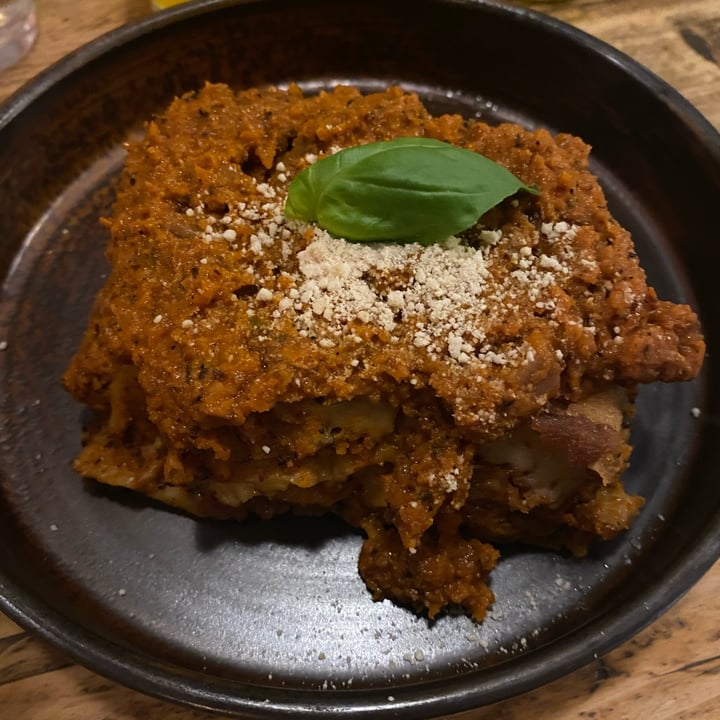 photo of SIGGIS vegan & fresh food Lasagne shared by @juliprisma on  15 Jun 2023 - review