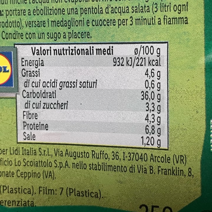 photo of Vemondo  Medaglioni ai Funghi shared by @giadamorri on  01 Mar 2023 - review