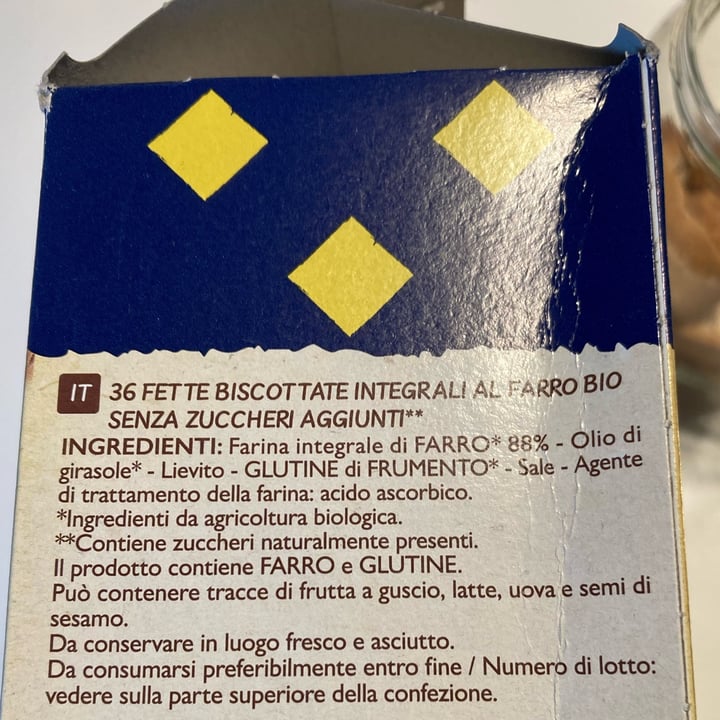 photo of Pasquier fette biscottate integrali FARRO shared by @tittiveg on  01 Jan 2023 - review