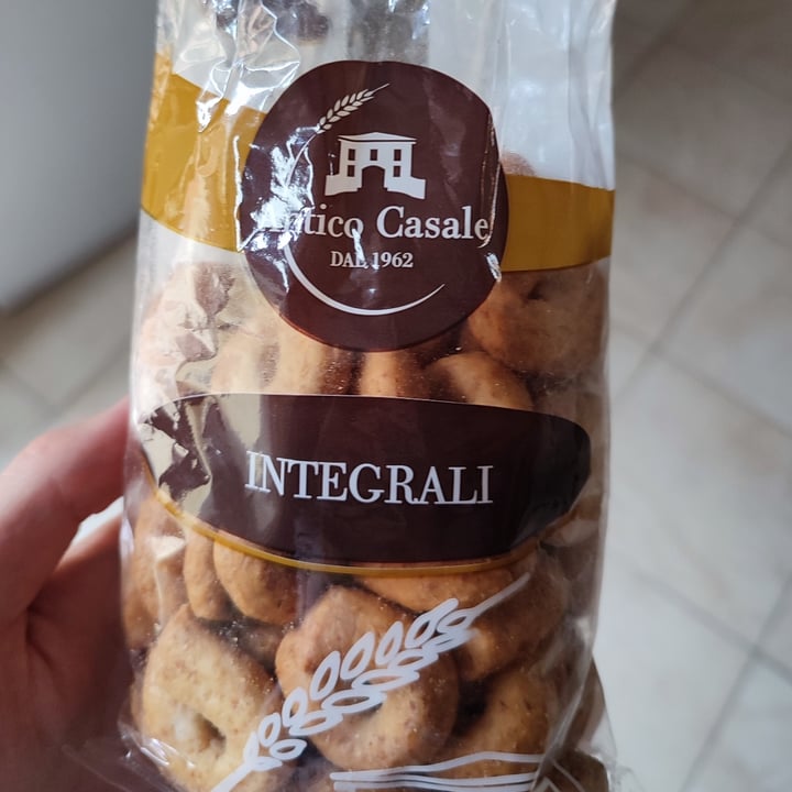 photo of Antico casale taralli integrali shared by @luiveg on  05 Mar 2023 - review