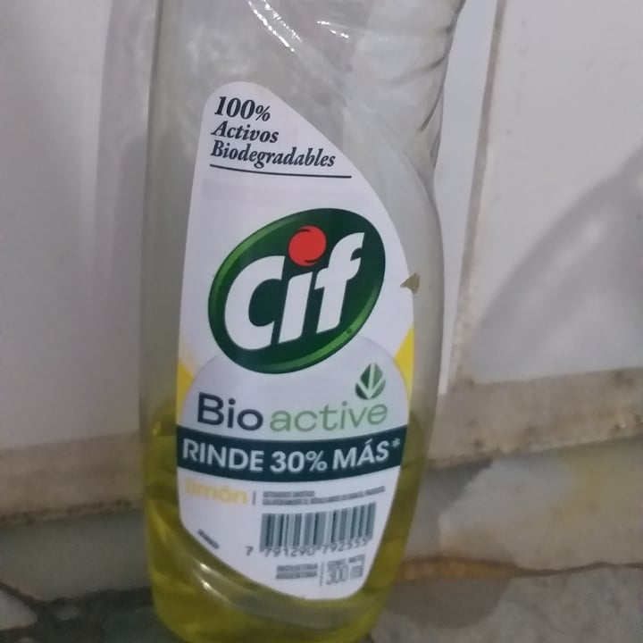 photo of Cif cif bioactive limon shared by @cabeza on  14 Jan 2023 - review