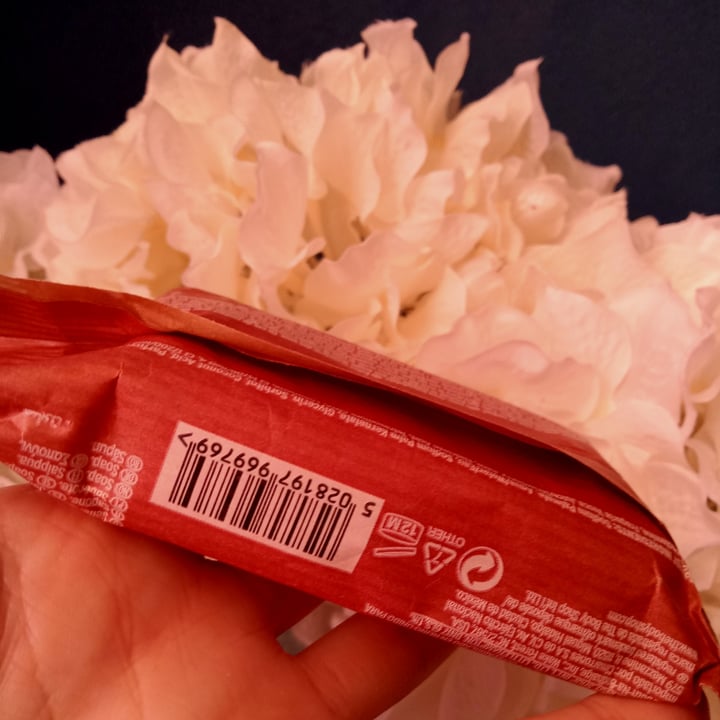 photo of The Body Shop jabon strawberry shared by @jolieloveanimals on  31 Jan 2023 - review
