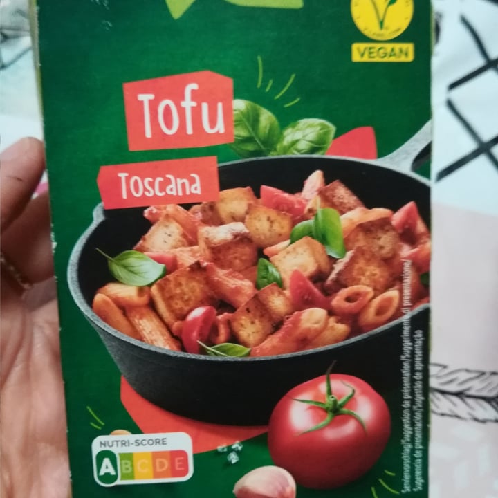 photo of Vemondo Tofu toscana shared by @grilla on  08 Aug 2023 - review