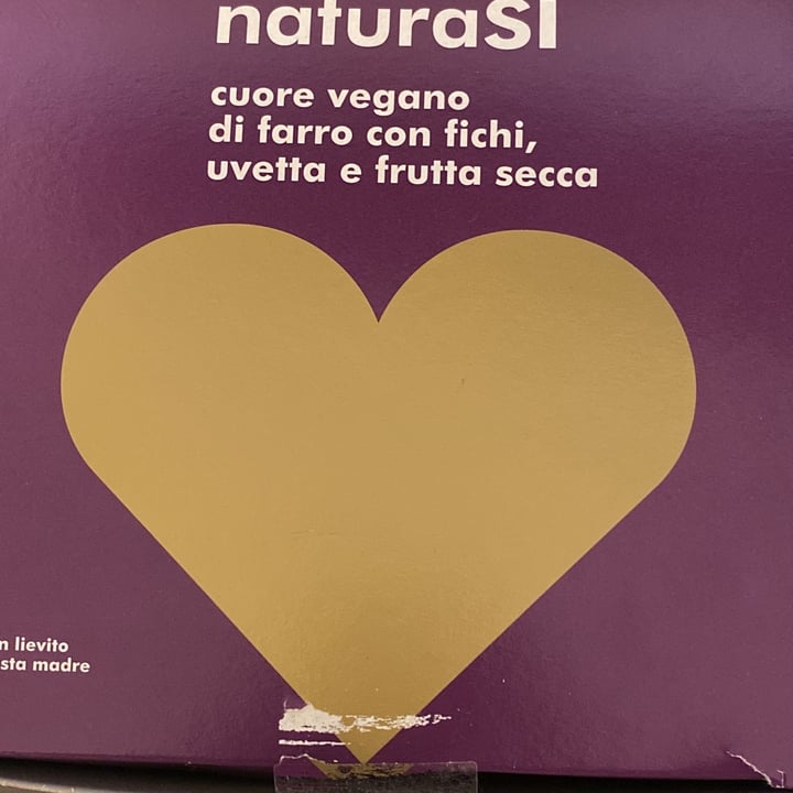 photo of Natura Sì Cuore vegano di Farro con fichi, uvetta e frutta secca shared by @giuliat on  31 Dec 2022 - review