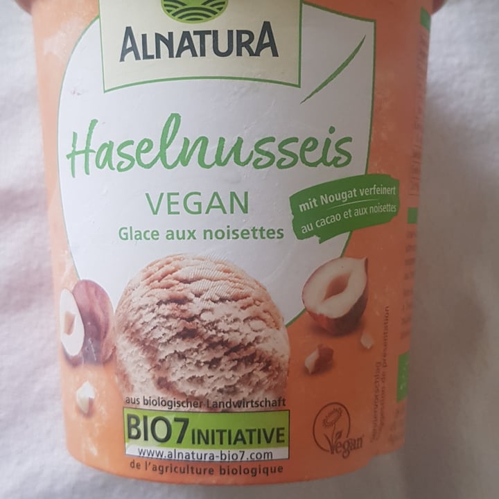 photo of Alnatura Hazelnut Ice Cream with chocolate shared by @ali-ve-gan on  06 May 2023 - review