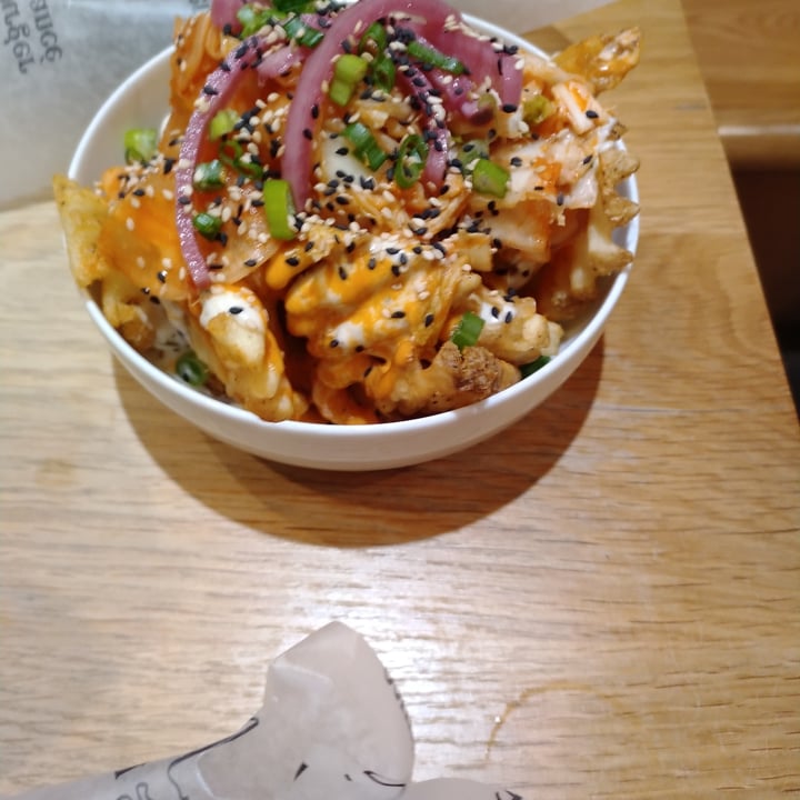 photo of Burger Fiancé Kimchi fries shared by @andreaalexandra on  04 Jan 2023 - review