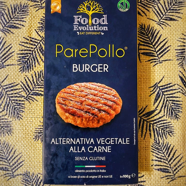 photo of Food Evolution ParePollo Burger shared by @federicathewitch on  14 Apr 2023 - review