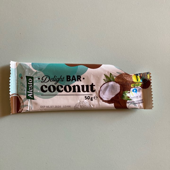 photo of Alesto coconut delight bar shared by @lucybea on  10 Aug 2023 - review