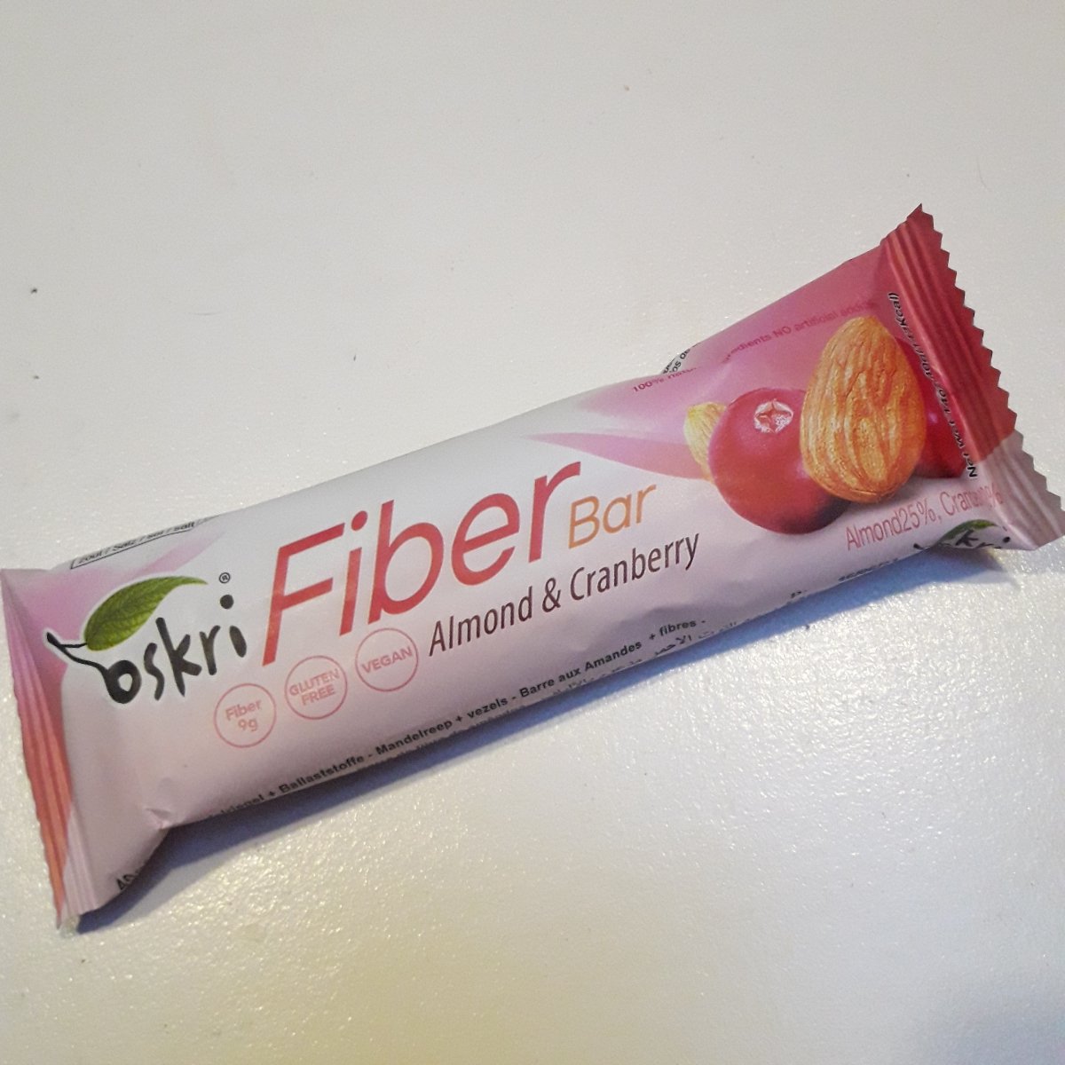 Oskri Fiber Bar Almond & Cranberry Reviews | abillion