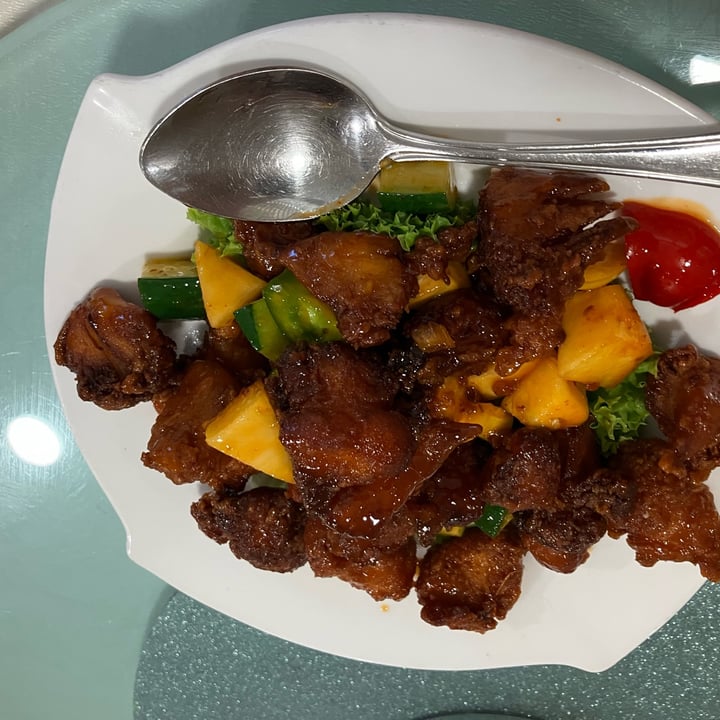 photo of Supreme Vege Pte Ltd 善心缘 sweet and sour mushroom shared by @veganhubby on  08 Feb 2023 - review
