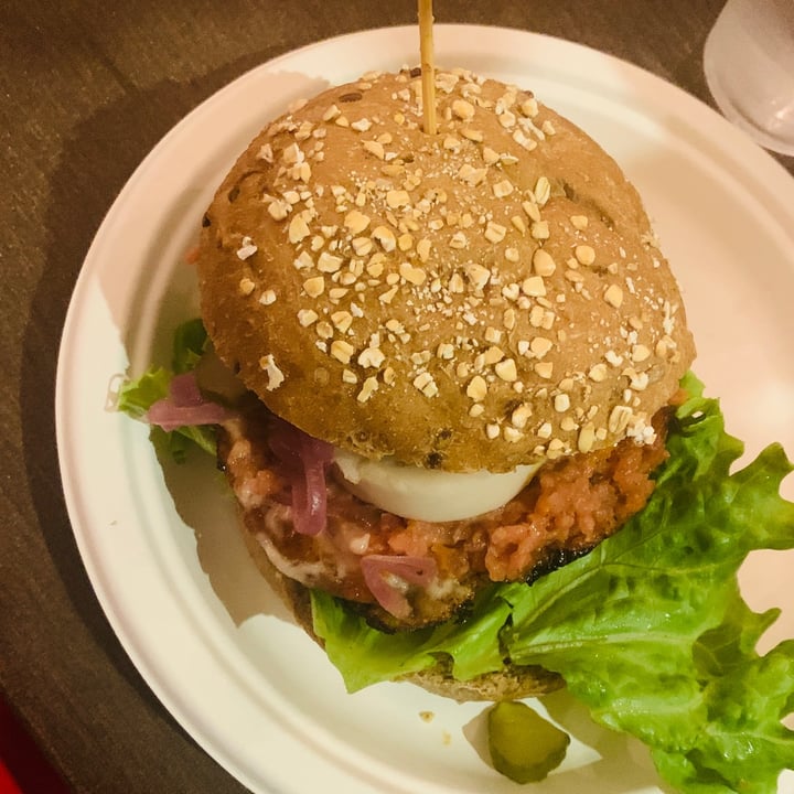photo of Bamburger Burger Vegano E Patatine shared by @elisabi on  03 Jul 2023 - review