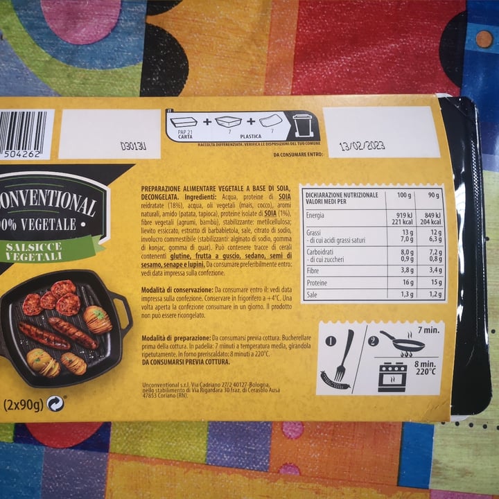 photo of Unconventional Salsicce Vegetali - Sausages shared by @dippy on  26 Jan 2023 - review