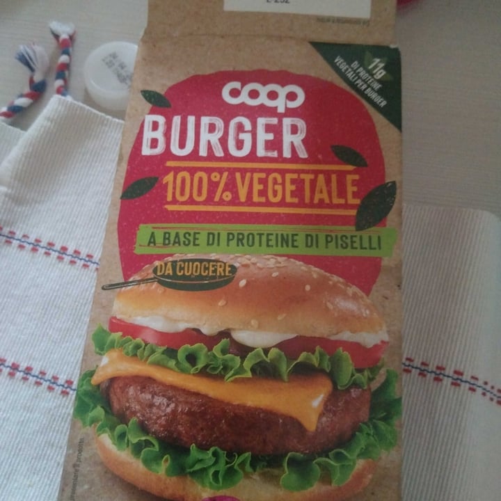 photo of Coop Burger 100 Per Cento Vegetale Coop shared by @pennydea4ever on  17 May 2023 - review