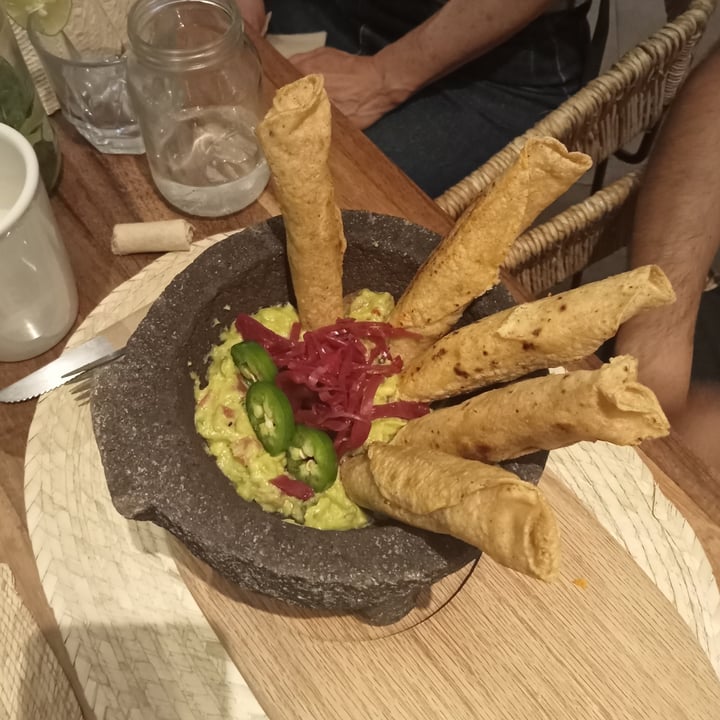 photo of Ojo de Maíz flautas de zanahoria y coco shared by @angelicadhays on  29 Jun 2023 - review