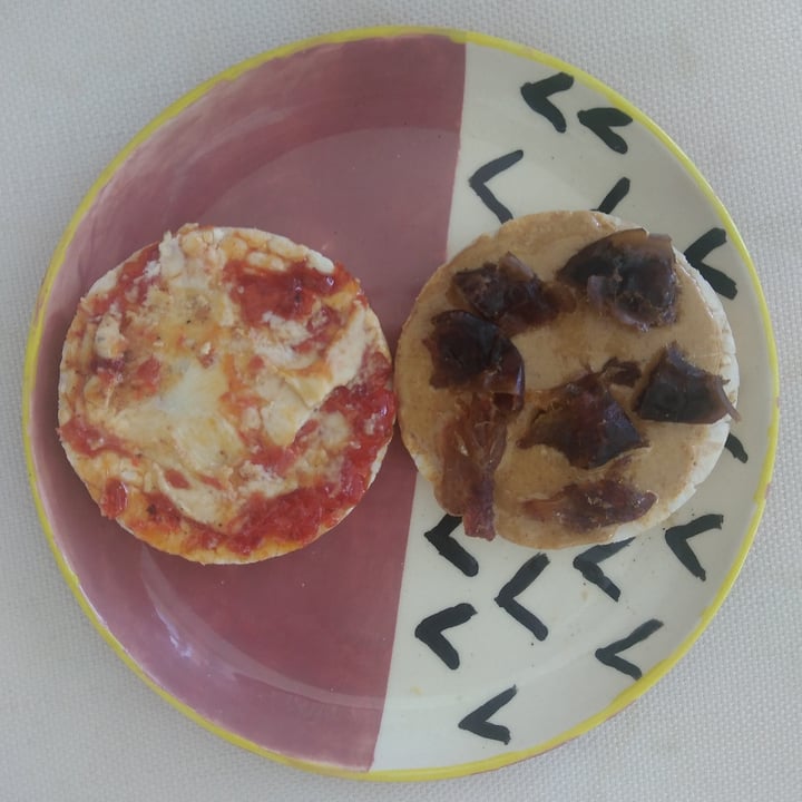 photo of Bakali Rice Cakes With Chia And Quinoa Seeds shared by @laurenbettyd on  22 Jan 2023 - review