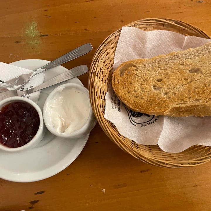 photo of El Gato Negro Tostadas En Pan De Masa Madre shared by @maryds on  17 Feb 2023 - review