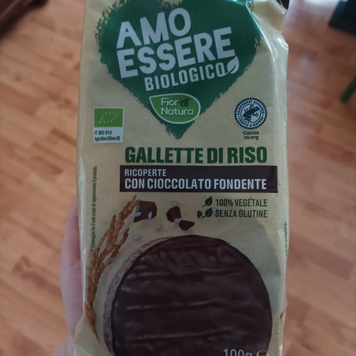 photo of Amo Essere Biologico Fior Di Natura Gallette Di Riso Ricoperte Con Cioccolato Fondente shared by @angelasif on  27 May 2023 - review