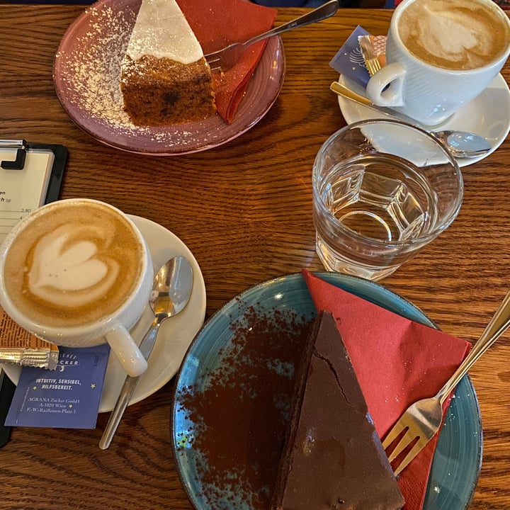 photo of Harvest Café-Bistrot Sacher torte shared by @illulaura on  12 Apr 2023 - review