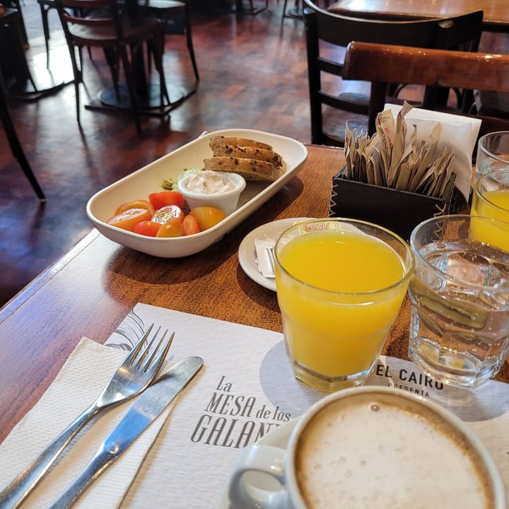 photo of Bar El Cairo Desayuno Green shared by @marianitho0 on  09 Apr 2023 - review