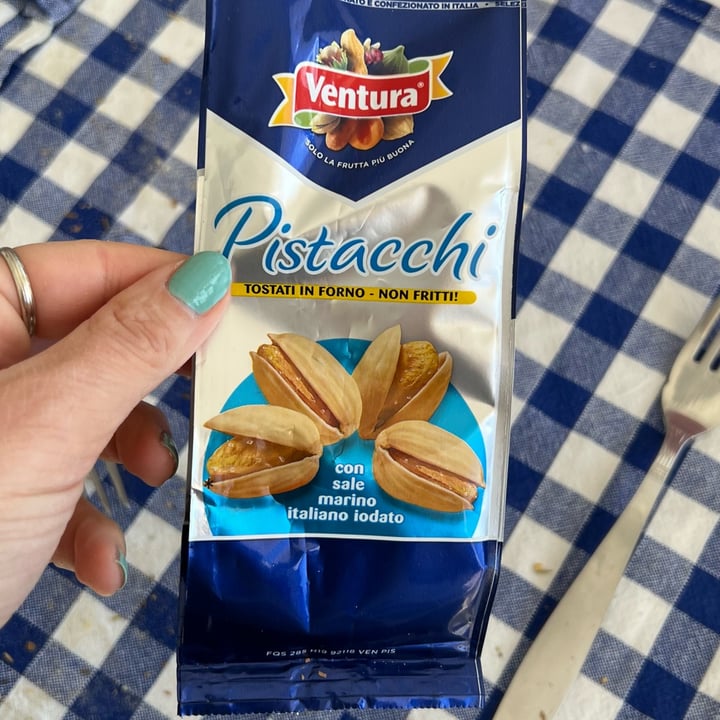 photo of Ventura Pistacchi salati shared by @nicole- on  28 Mar 2023 - review