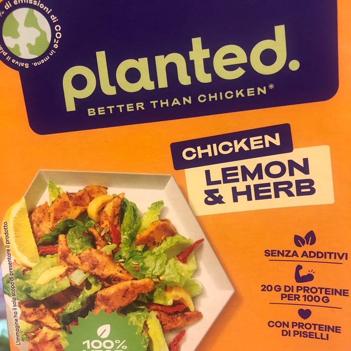 photo of planted.chicken Chicken From Plants - Lemon & Herbs shared by @soniapesa on  14 May 2023 - review