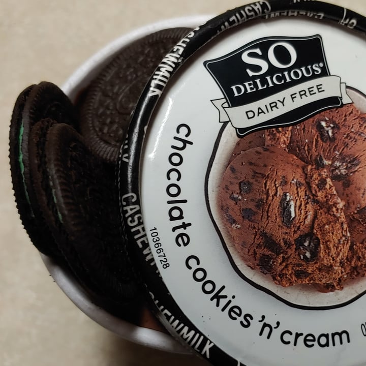 photo of So Delicious Dairy Free Chocolate Cookies and Cream shared by @tailsfromafield on  29 May 2023 - review