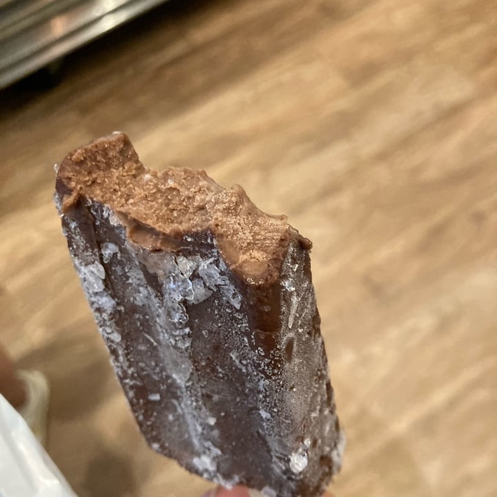 photo of Chloe's Soft Serve Fruit Co. Chocolate Peanut Butter Pop shared by @calista on  20 Jul 2023 - review