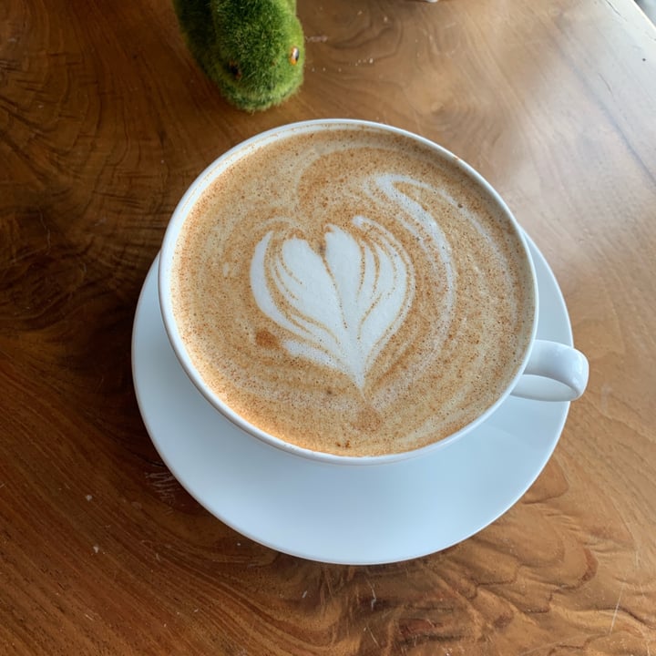 photo of Lavande Patisserie Chai Latte shared by @jinplantfriend on  08 Apr 2023 - review