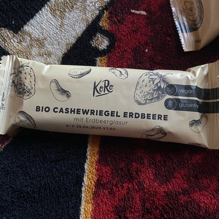 photo of Koro bio cashewriegel erdbeere shared by @frankier on  07 Feb 2023 - review