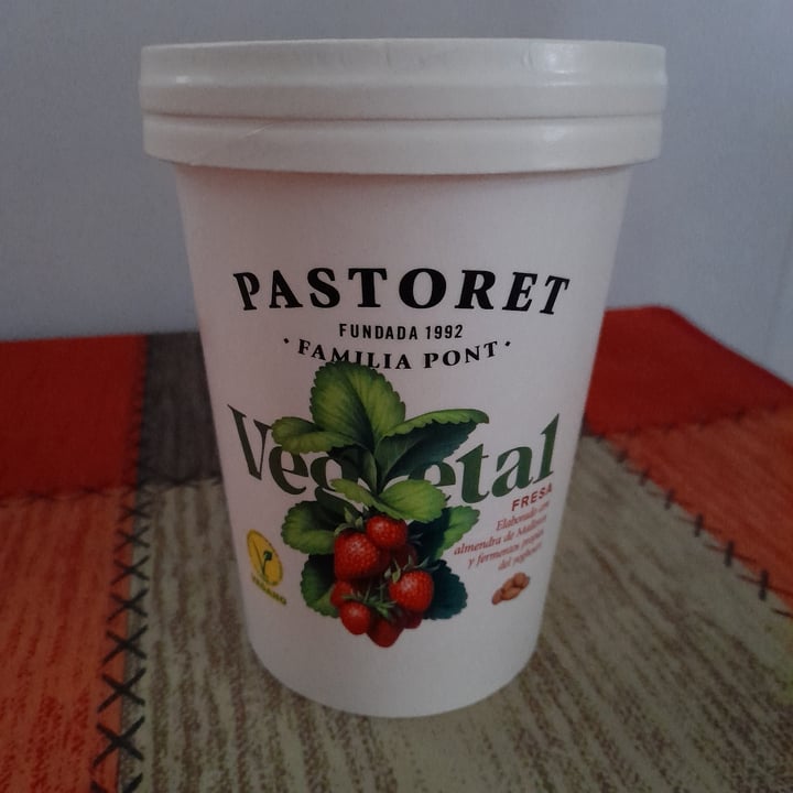 photo of Pastoret Pastoret Vegetal De Fresa shared by @oihana on  02 Jun 2023 - review