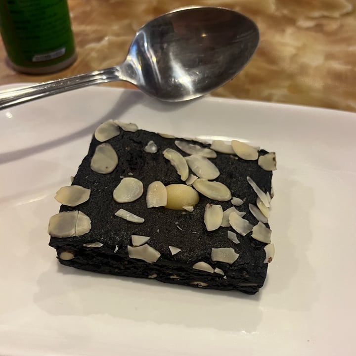 photo of Dow Restaurant vegan brownie shared by @devon0 on  06 Mar 2023 - review